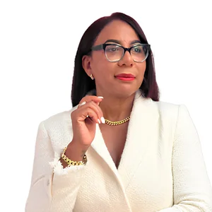 Amelia Rincón, Administrative Manager