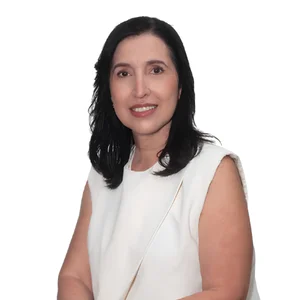 Mayra Cancel, Commercial Manager